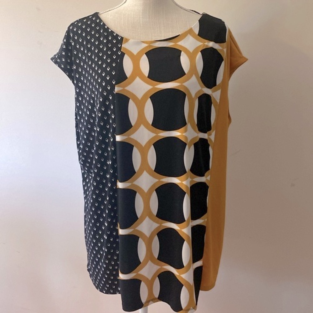 Worthington woman’s stretch sleeveless top geometric design, mustard, black 2X